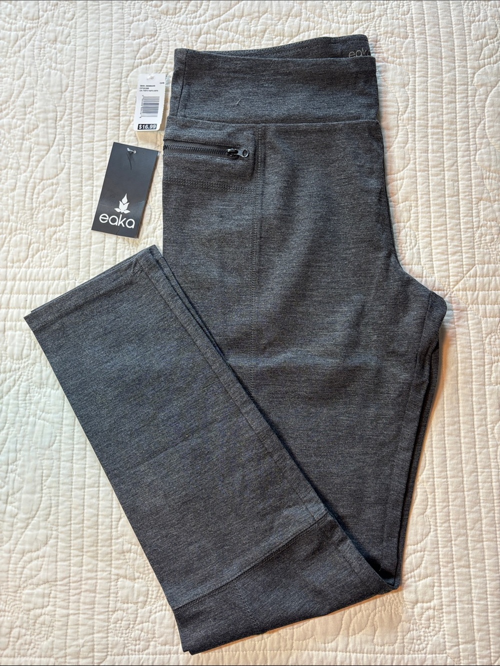 EoKa Women's Charcoal Gray Performance Leggings with Zip Pocket